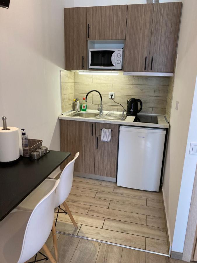 דירות Giorgos' House גיאלובה מראה חיצוני תמונה